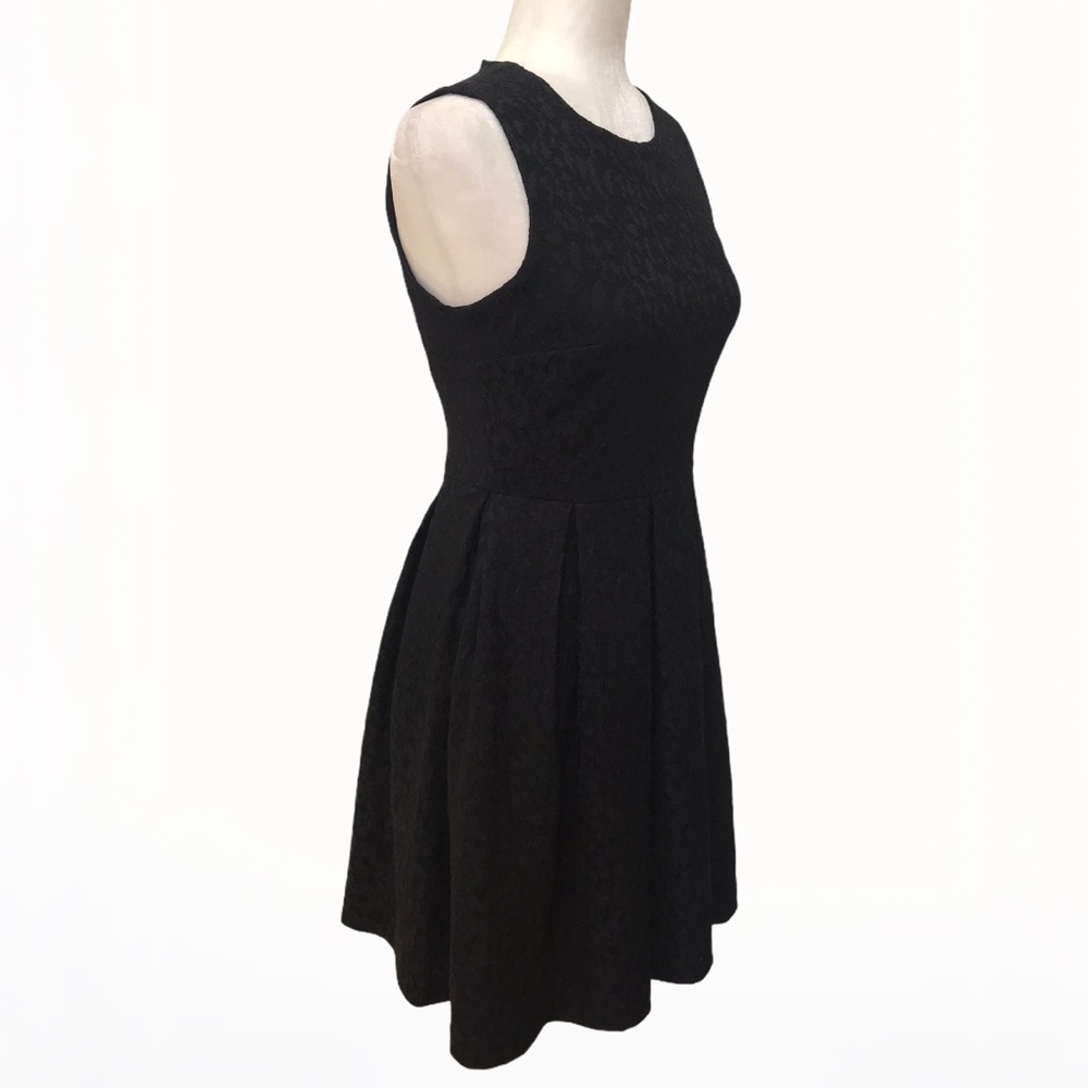 Vince Camuto Lace Fit & Flare Mini Dress - 2/4 - Picture 6 of 17